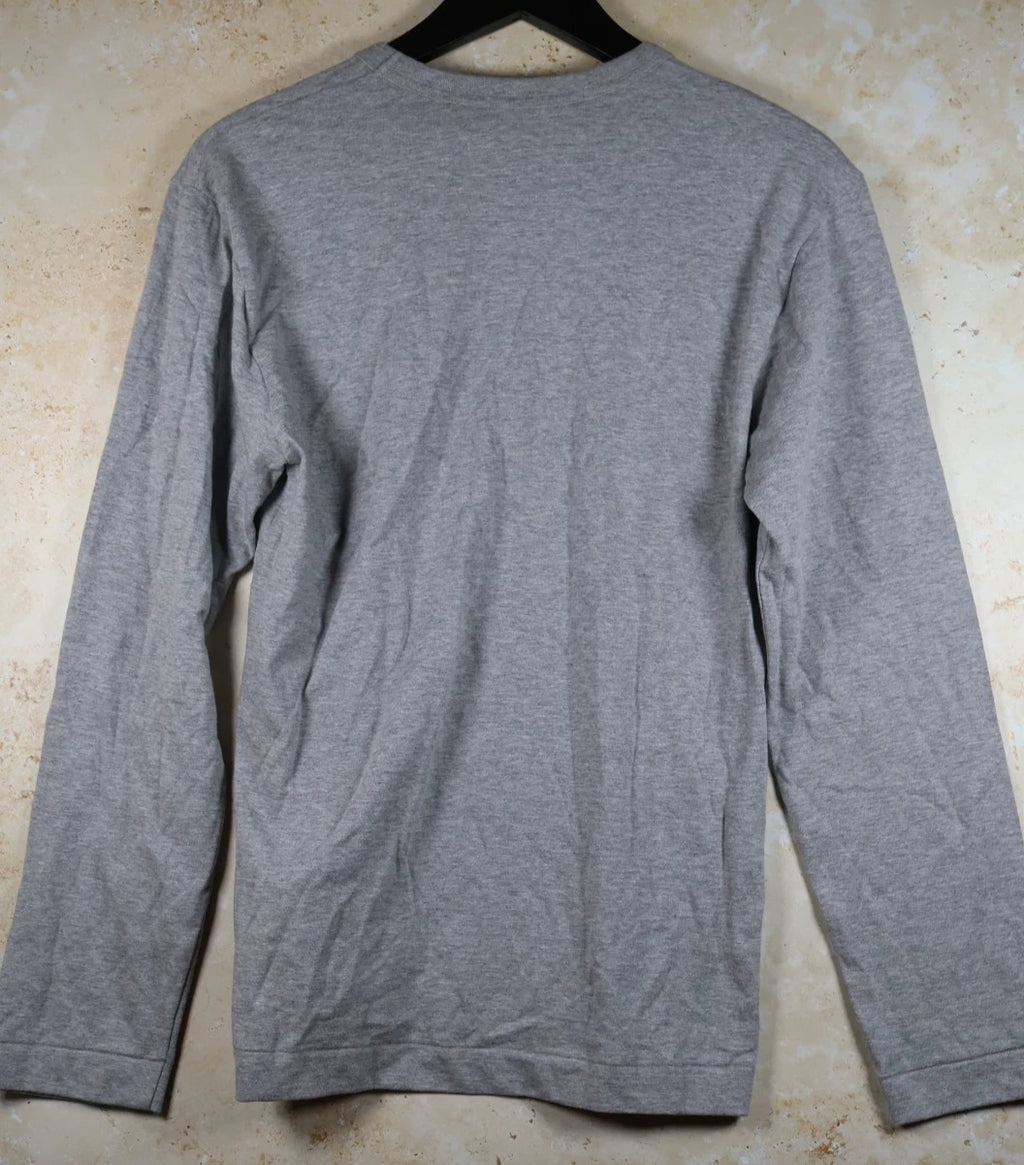 COMME Des GARÇONS Play Unisex Long Sleeve Heart T-Shirt (Grey, Small)