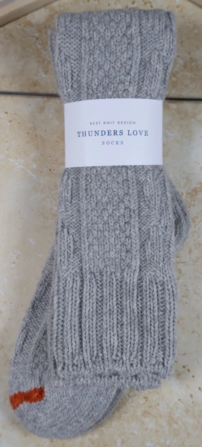 Thunders Love Women's High Knee Cable Knit Socks (Grey, UK 3.5-6)