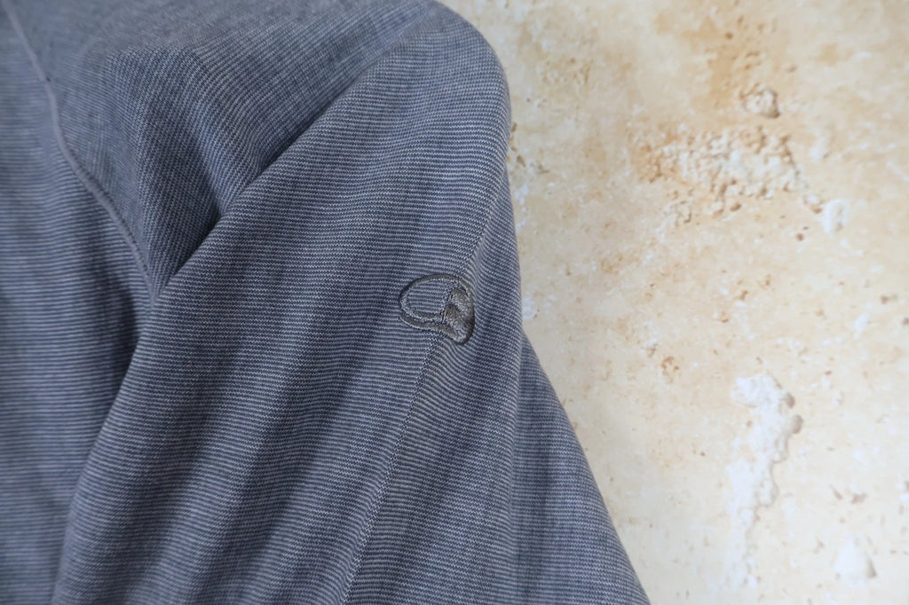 Icebreaker Women's Merino Momentum Pullover ("Fossil", Size XS)