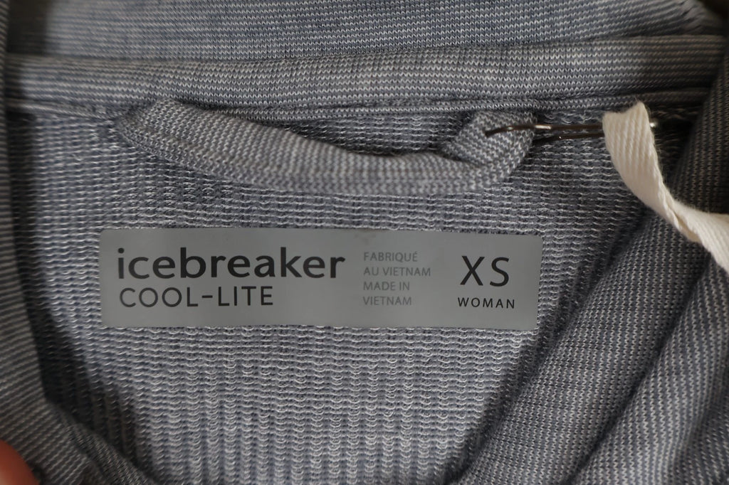 Icebreaker Women's Merino Momentum Pullover ("Fossil", Size XS)