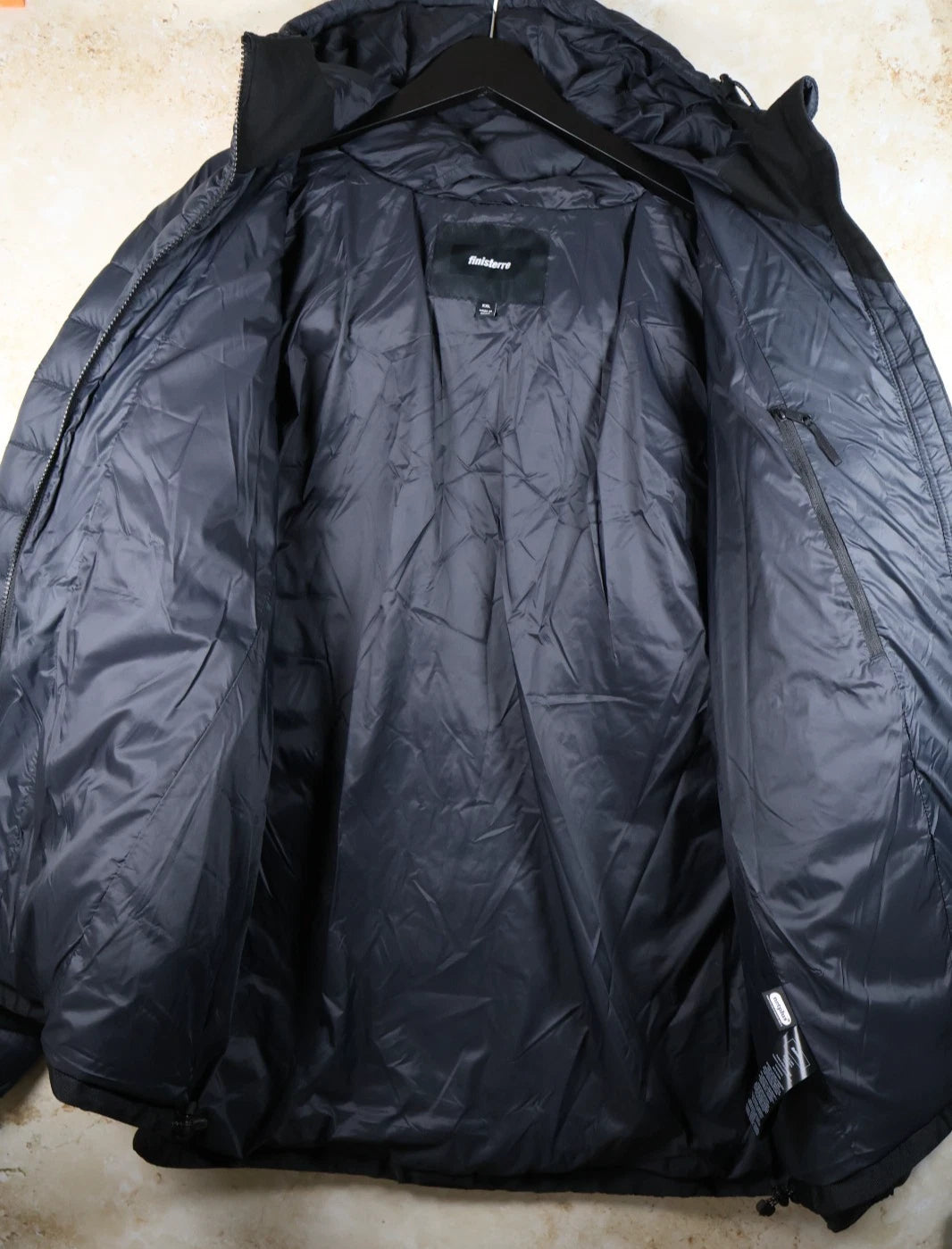 Finisterre Men's Insulated Hooded Nimbus Jacket (Black, XXL)