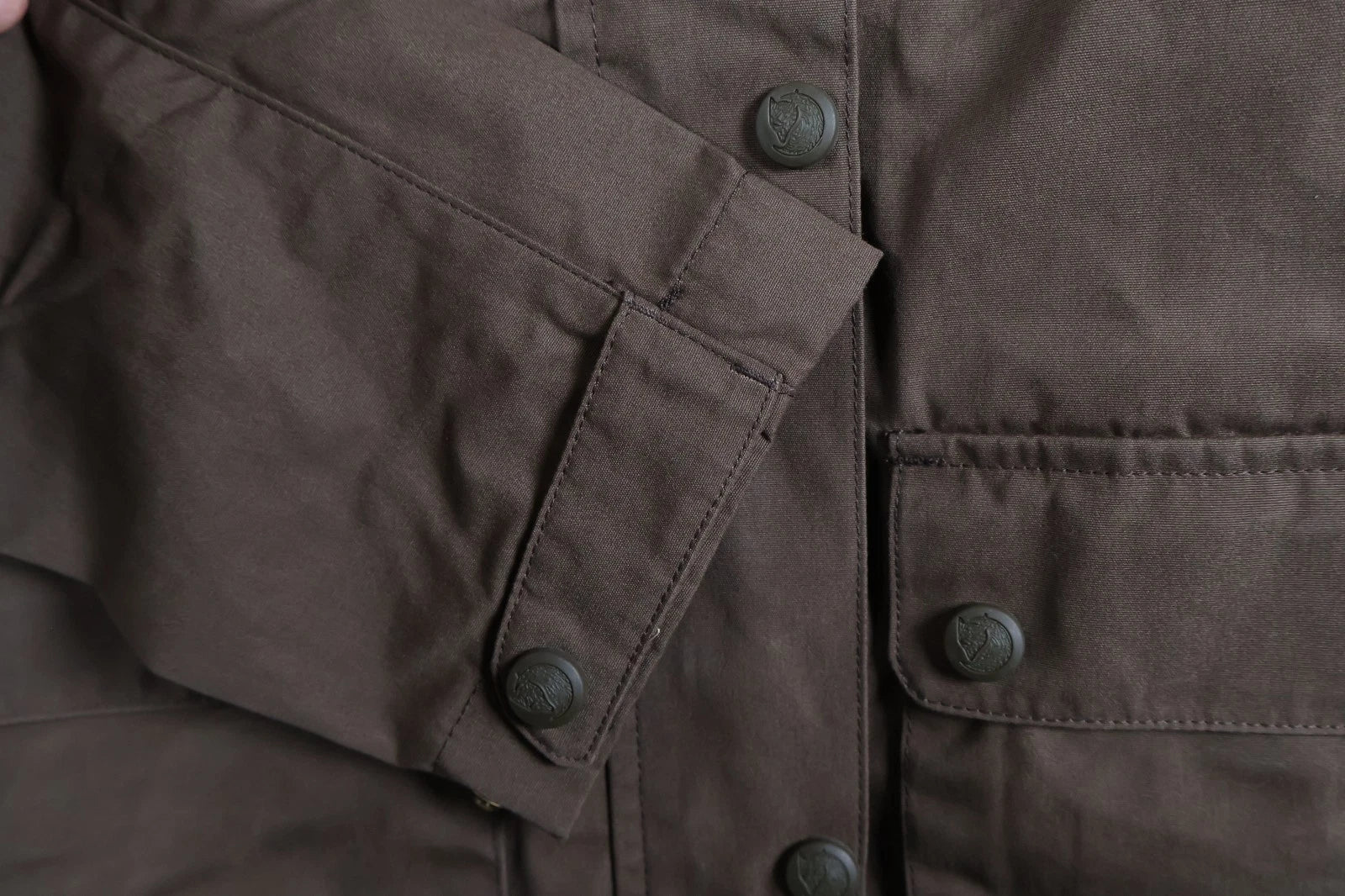 Fjallraven Women's Forest Hybrid Jacket (Dark Olive, Small)