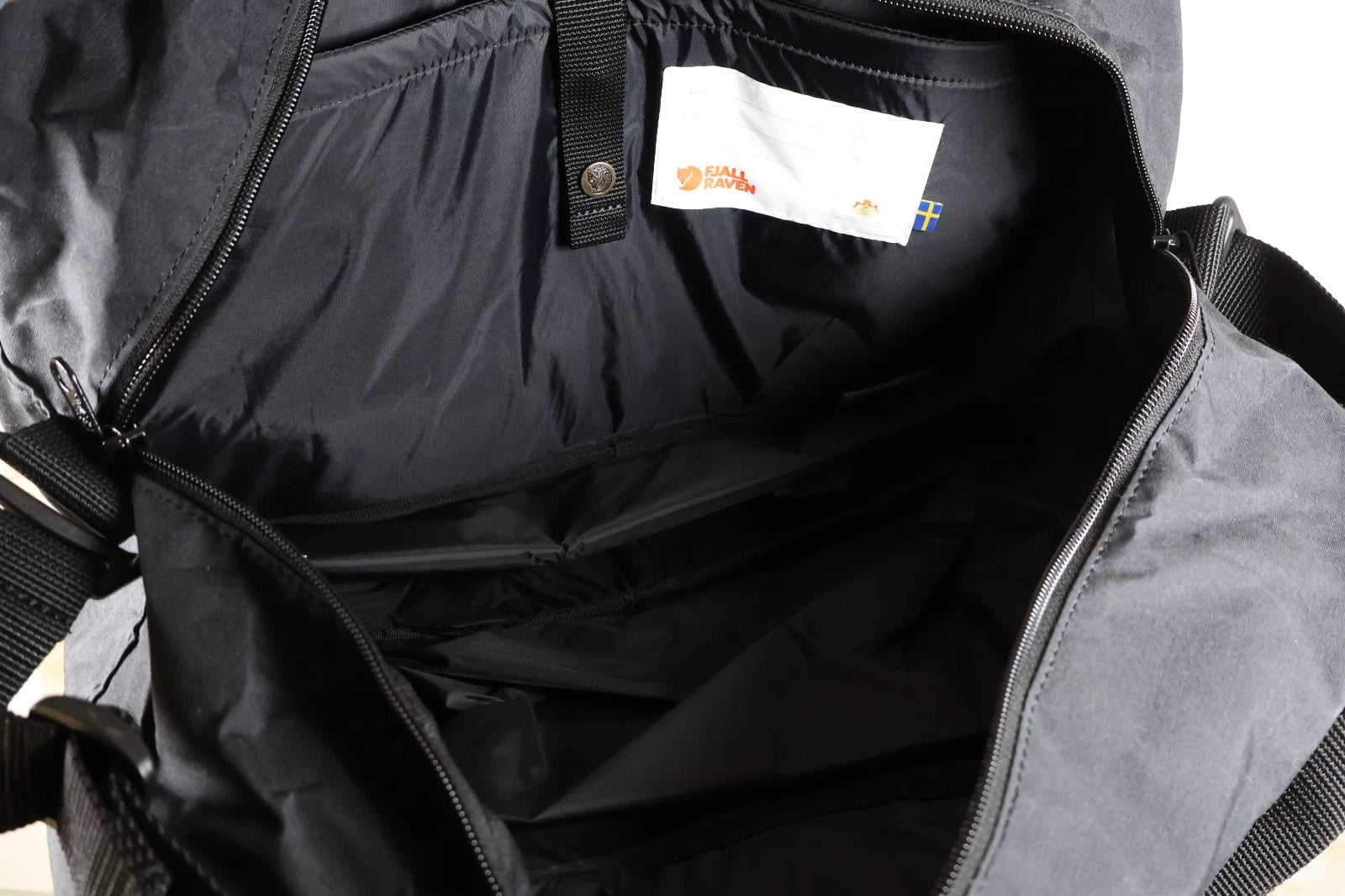 Fjallraven Unisex Kanken Weekender Bag (Black, 30L)