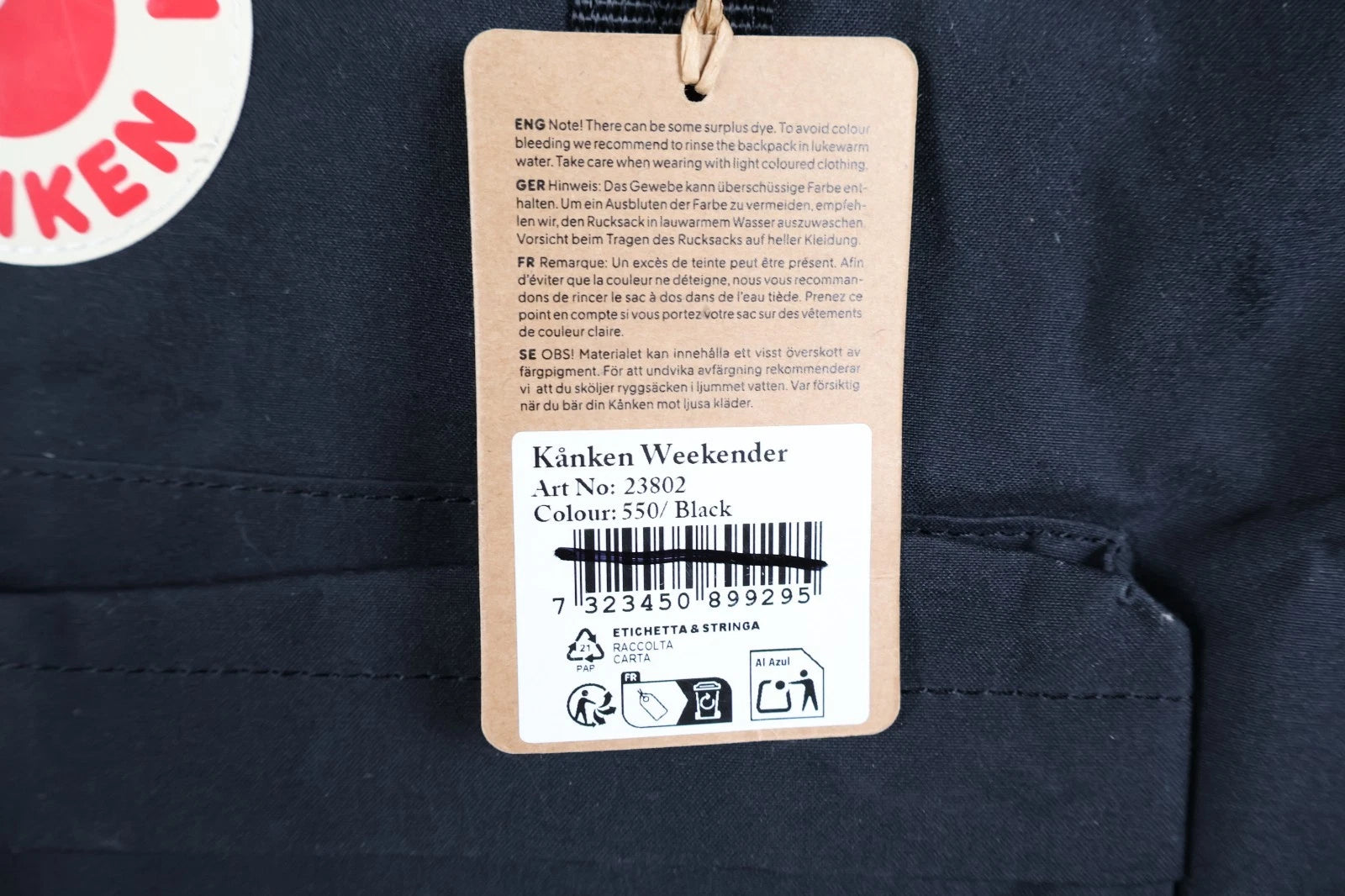 Fjallraven Unisex Kanken Weekender Bag (Black, 30L)