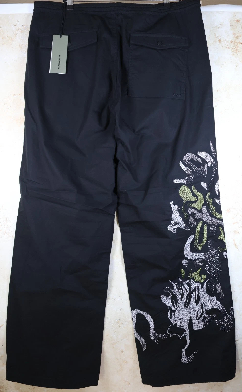 Maharishi Pointillist Dragon Snopants (Black, Large)