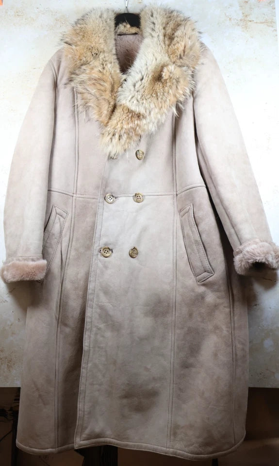 Women's Vintage Sheepskin Long Coat with Fur Collar
