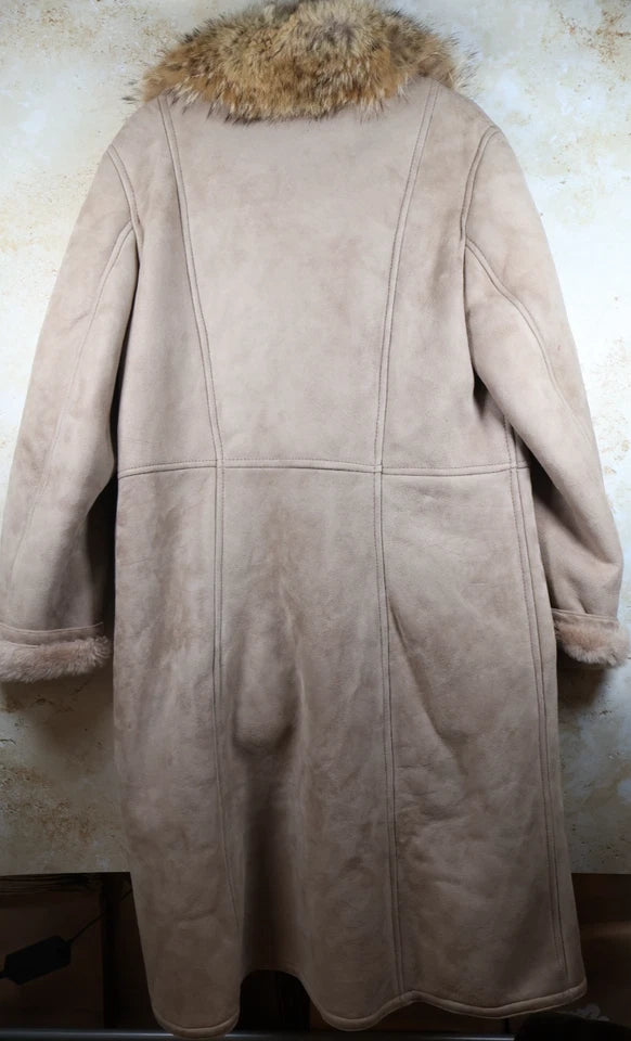 Women's Vintage Sheepskin Long Coat with Fur Collar