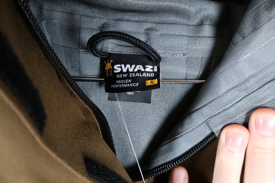 Swazi New Zealand Tahr XP Waterproof Anorak 1/2 Zip (European Olive)